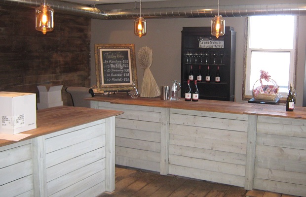 Leaning Post Tasting Room