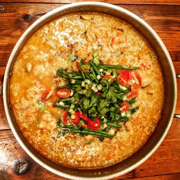 #seafoodrisotto ... mussels, shrimp, saffron, french beans, cherry tomato, cilantro, scallion