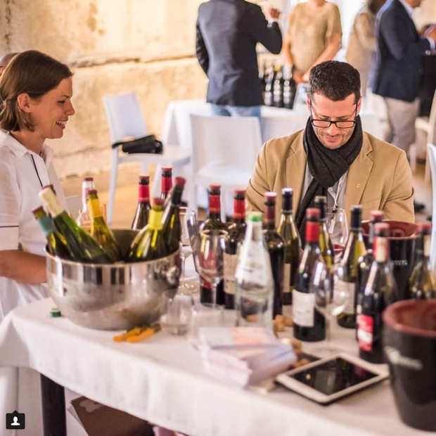 Tasting through the range of Planeta Winery with winemaker Patricia Tóth ~ Image (c) Pasquale Buffa